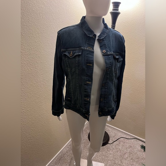 Levi Strauss & Co. Jean jacket size XL - Picture 2 of 9